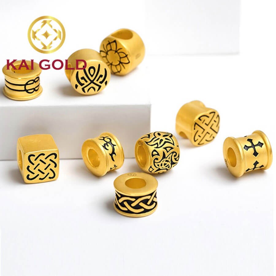 Nhung Luu Y Khi Mix Vong Tay Phong Thuy Voi Charm Vang 1