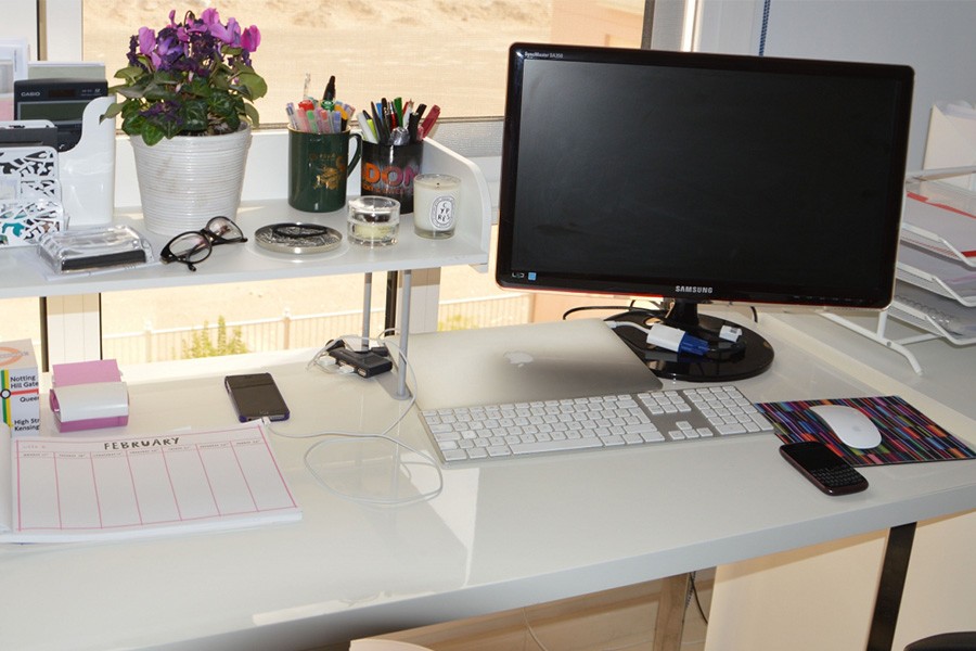 Vi Tri Khong Nen Dat Phong Lam Viec